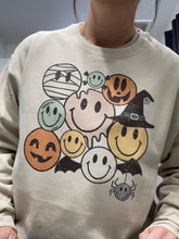 Load image into Gallery viewer, Halloween smiley face
