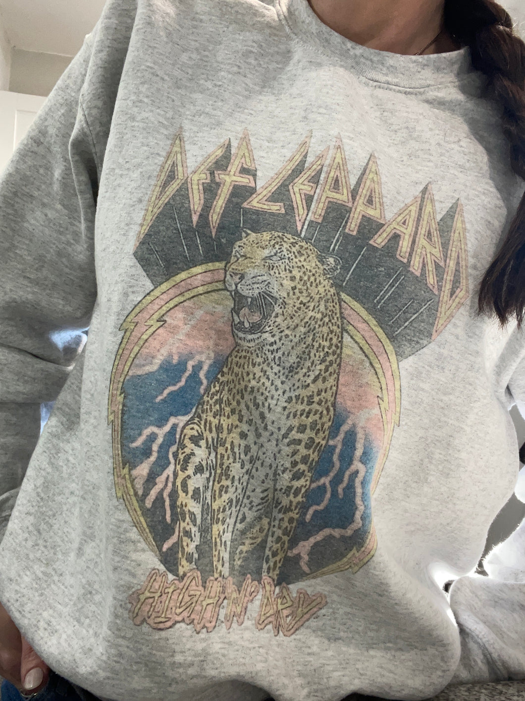 Def Leppard sweatshirt
